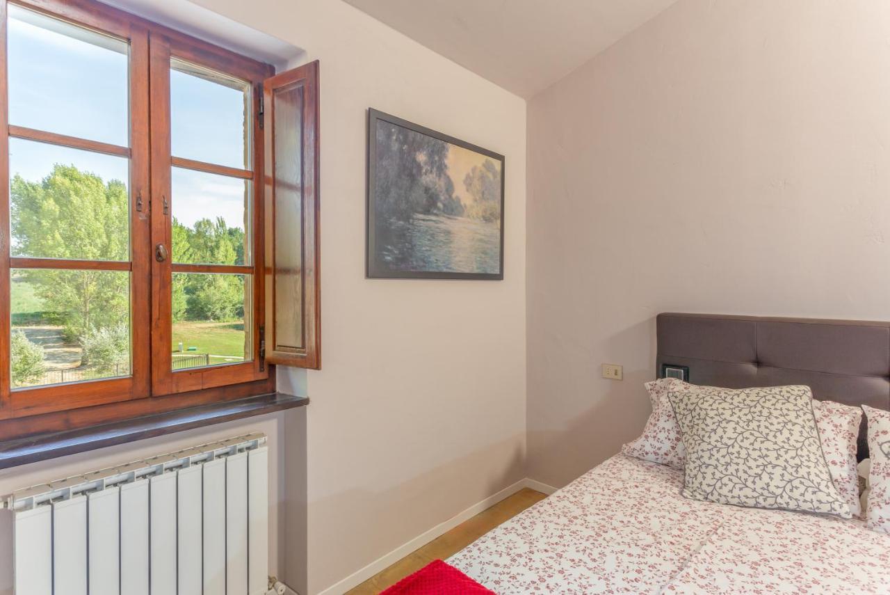 Gh Borgo Pulciano Agriturismo Монтоне Екстериор снимка