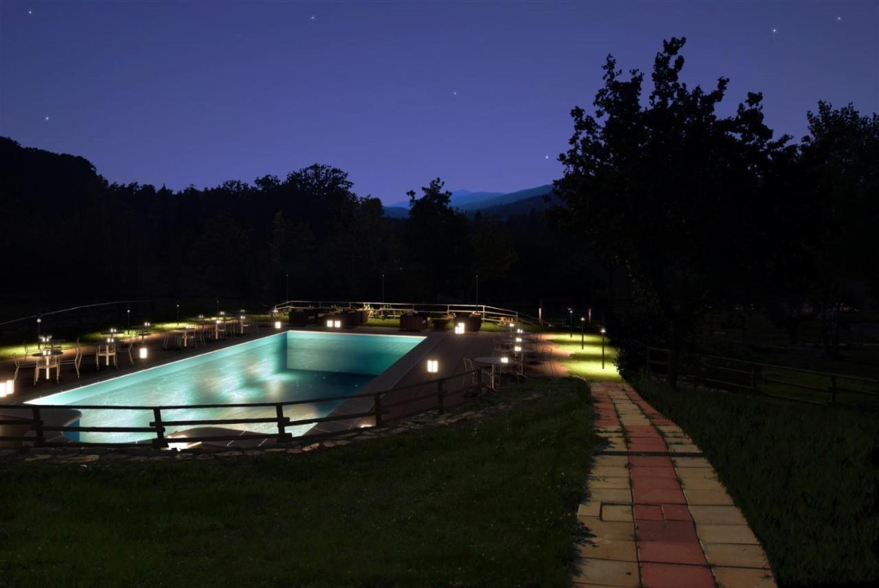Gh Borgo Pulciano Agriturismo Монтоне Екстериор снимка